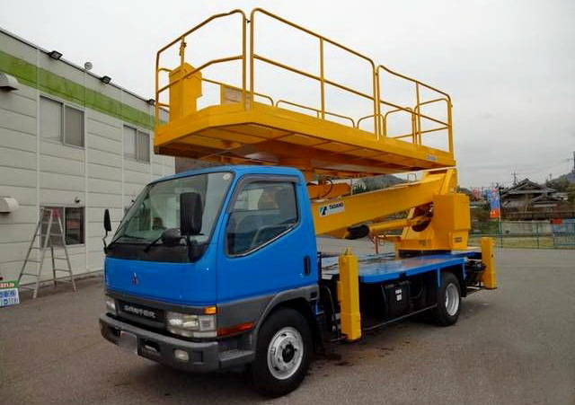 фото автовышки Mitsubishi Canter в аренду