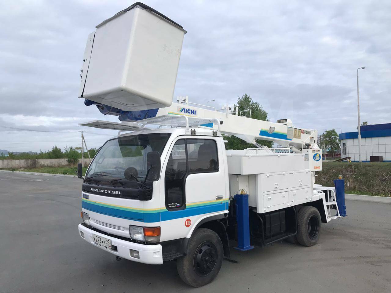 фото автовышки nissan diesel в аренду